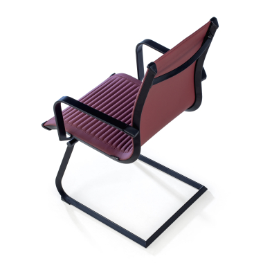 chaise de conference rouge structure noire similicuir simil cuir accoudoirs fixes 7