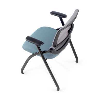 chaise de conference bleu chaise maille accoudoirs mobiles 10