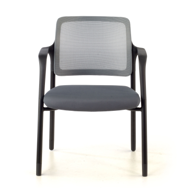 chaise visiteur gris avec bras maille accoudoirs fixes 3