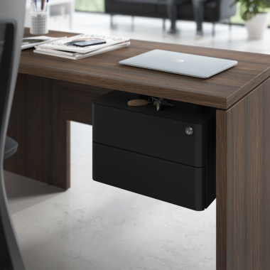 Rangement intégré au bureau