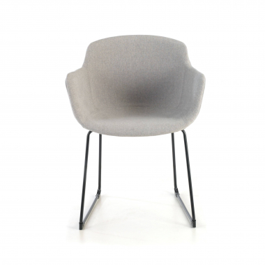 chaise de conference noir gris structure pietement luge maille accoudoirs fixes 3