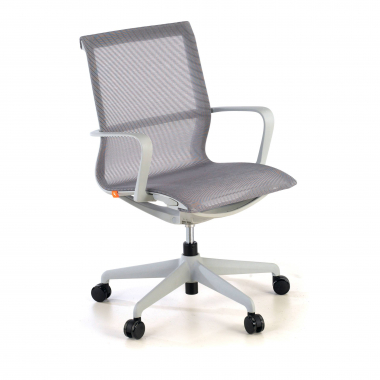 chaise de bureau design blanc gris structure noire maille accoudoirs fixes 1