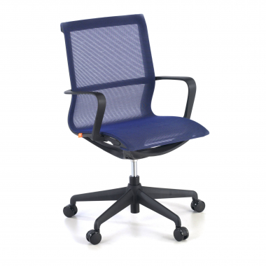 chaise de bureau bleu structure blanche maille accoudoirs fixes 1