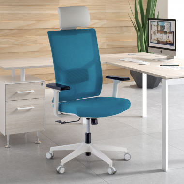 chaise de bureau blanc bleu structure blanche appui tete maille accoudoirs reglables 1d soutien lombaire appui tete 2