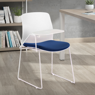 chaise avec tablette blanc bleu chaise avec tablette d ecriture tissu sans accoudoirs 2