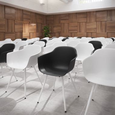 chaise de conference blanc noir 4 pattes plastique accoudoirs fixes 2